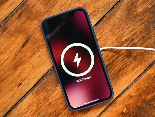 武功苹果手机维修分享iPhone 12可以随便充电吗 